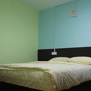 7 Hung Hung Inn Johor Bahru